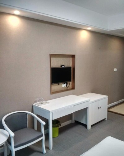 Chang Xing Yuan Zhong Hotel, Huzhou