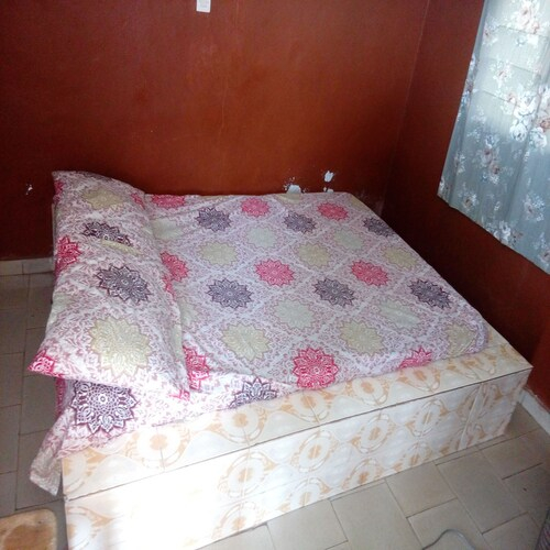 Hotel Gaussan, Gbeke