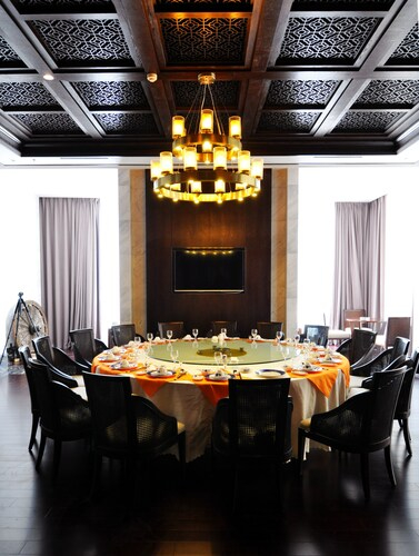 HTYC Hotel, Lincang