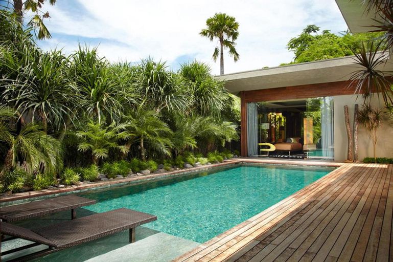 Swimming Pool 10