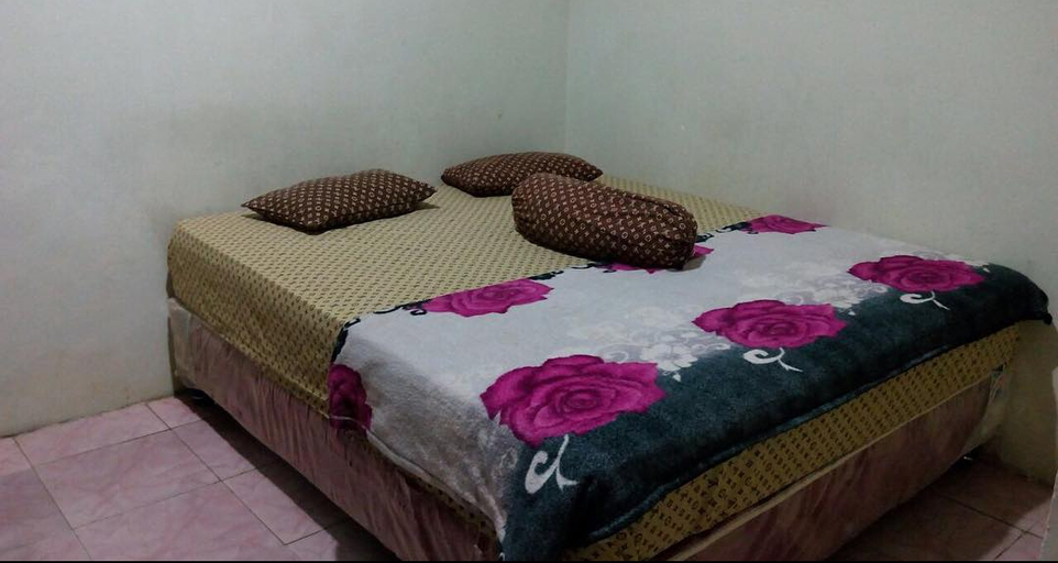 Bedroom 4, OYO 90264 Tedja Guest House, Banjarmasin