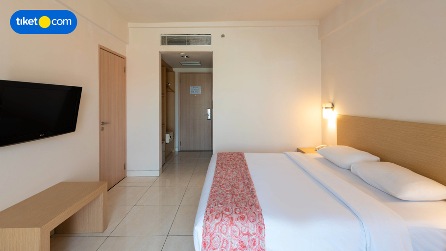 Bedroom 12