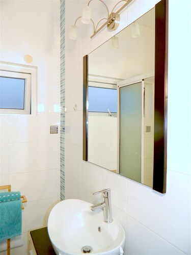 ARIEL BEACH VILLA*,