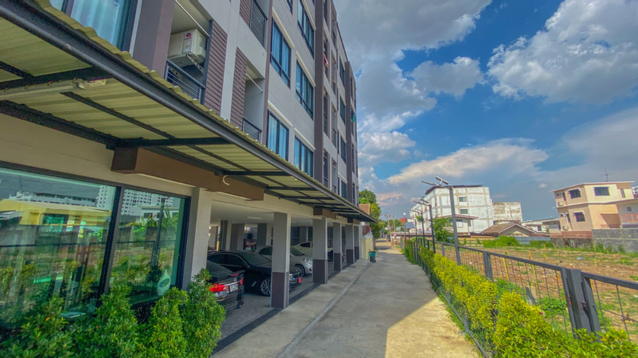 Exterior & Views 5, Plearnwan Deluxe Mansion, Wang Thonglang