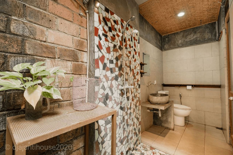 Bathroom 5