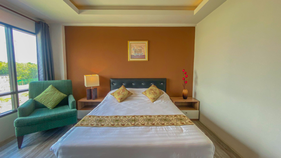 Bedroom 13