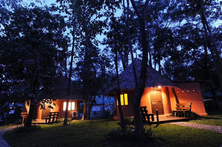 Bedroom 2, Sippa Hotspring, Doi Saket