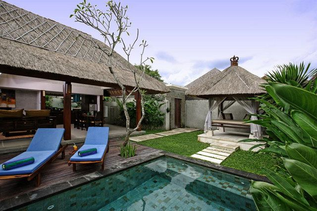 Swimming Pool 10