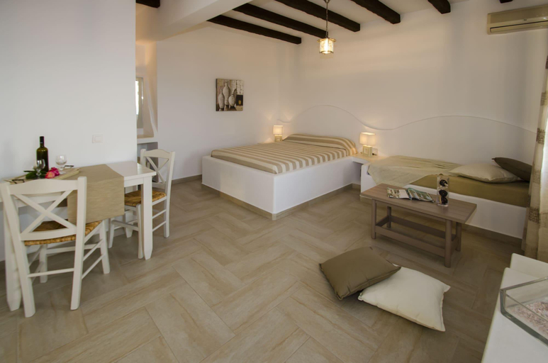 Bedroom 5, Villa Sosanna, South Aegean