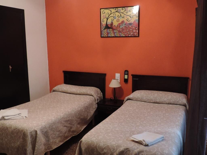 Bedroom 4, Hotel Azahar, Valencia