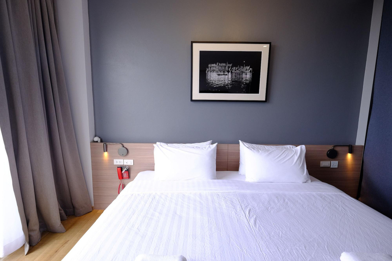 Bedroom 3, R Photo Hotel, Muang Nakhon Phanom