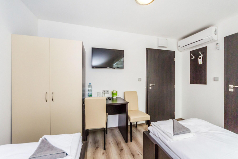 Bedroom 3, Nová Hospoda - Hotel & Restaurant, Praha 5