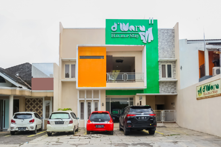 Exterior & Views 2, OYO 90193 D'waru Homestay Syariah, Solo
