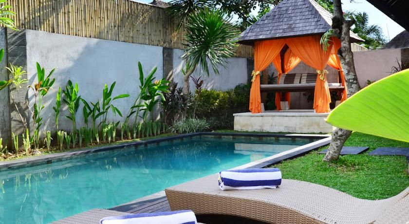 Swimming Pool 9