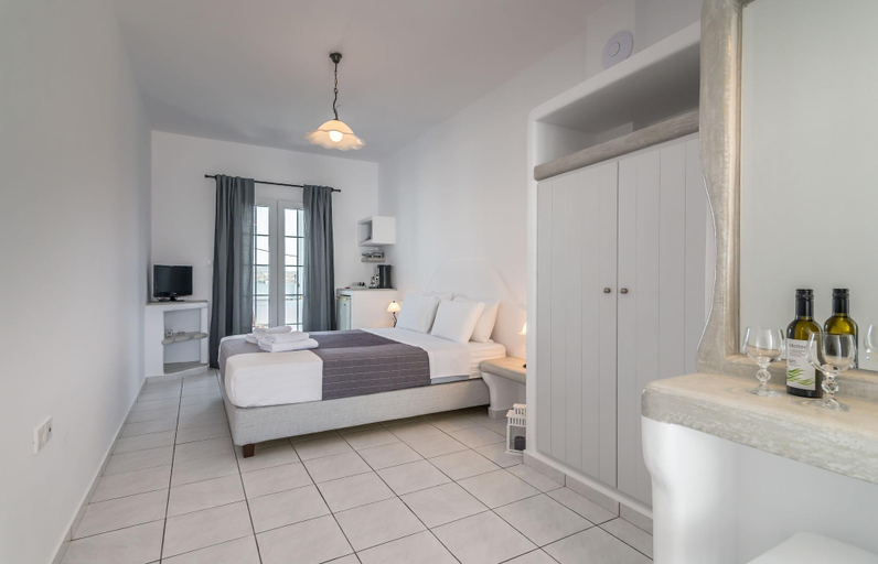 Bedroom 4, Villa Sosanna, South Aegean