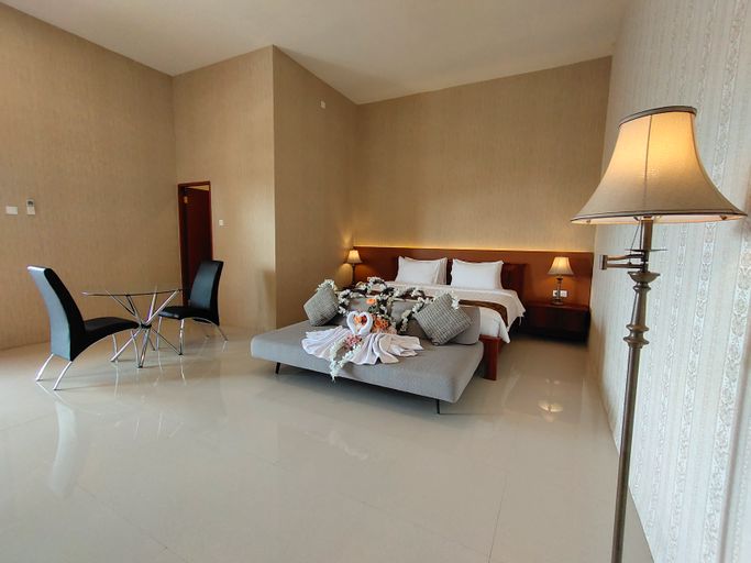 Bedroom 3, Dreamland Hotel And Lounge, Bondowoso