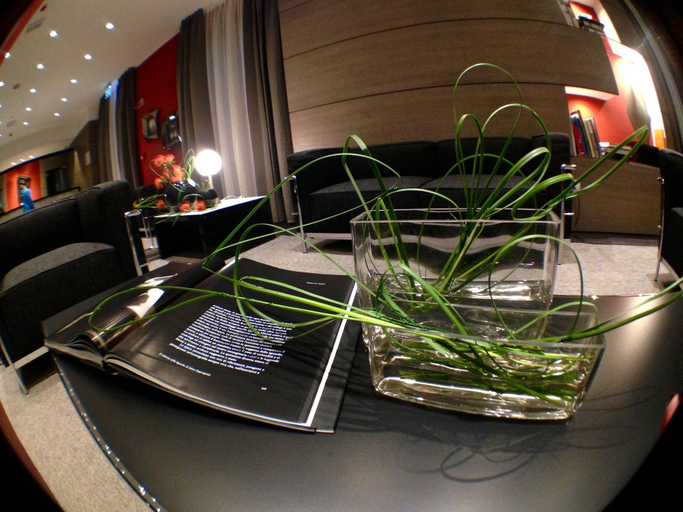 Public Area 4, Hotel Forum, Milano