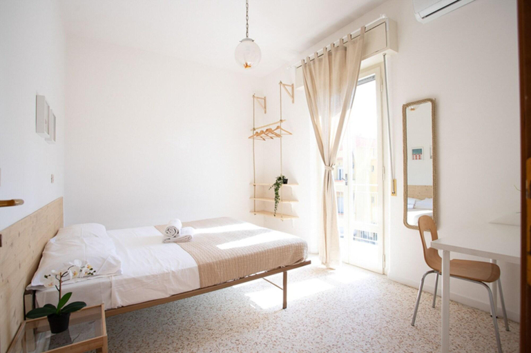 Bedroom 3, Hotel Shaka, Rimini