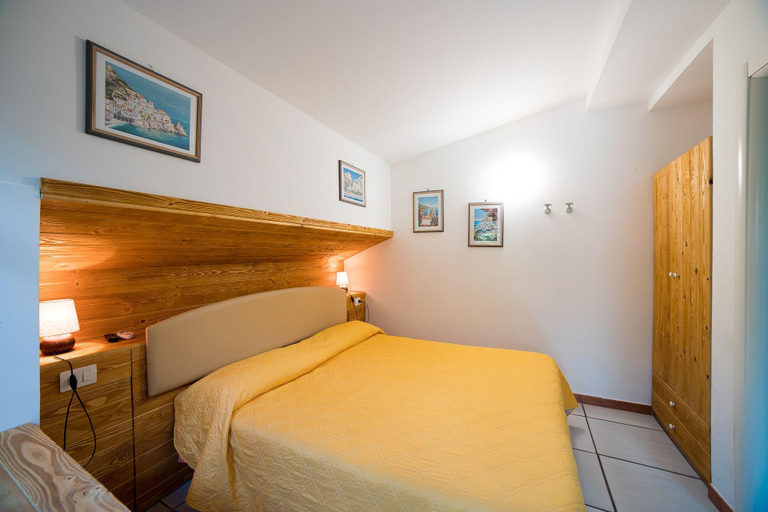 Bedroom 2, Il Roseto, Salerno