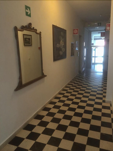 Public Area, Albergo San Carlo, Massa Carrara