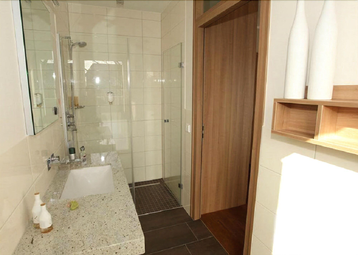 Bathroom 4, Hotel & Restaurant Bakenhof, Münster