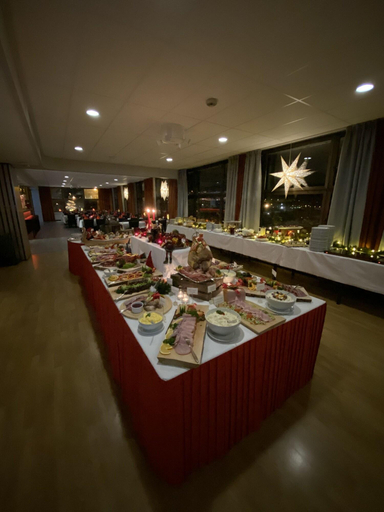 Food & Drinks 5, Hotell Koselig Hemne, Hemne