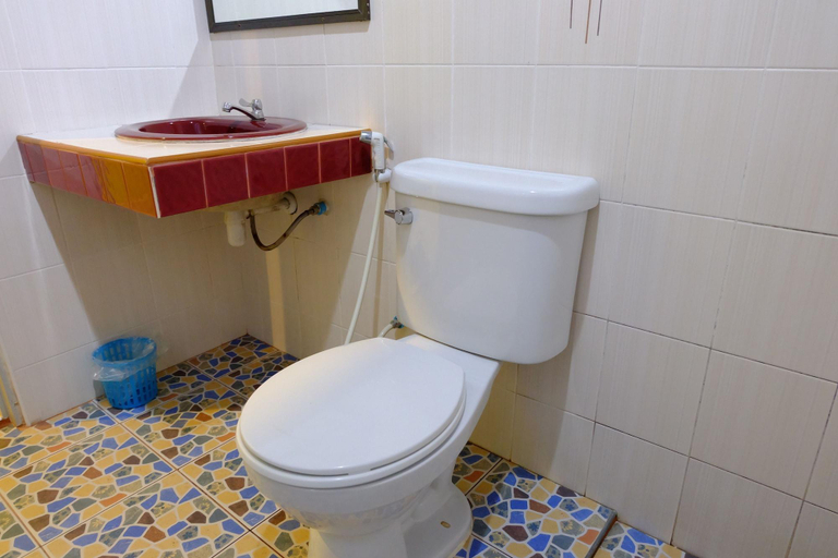 Bathroom 3, Pruksa Riverside Resort, Kanchanadit