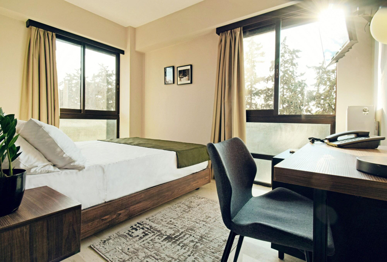 Bedroom 3, Athens Iris Hotel, Attica