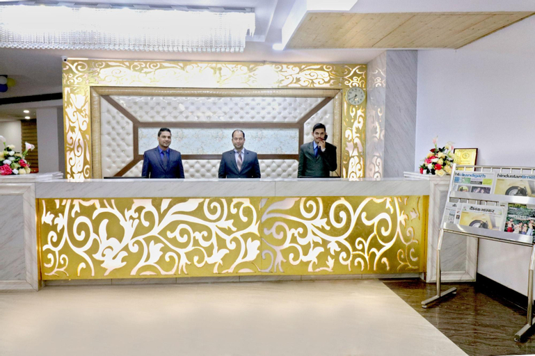 Public Area, Royal Park Resorts, Sahibzada Ajit Singh Nagar