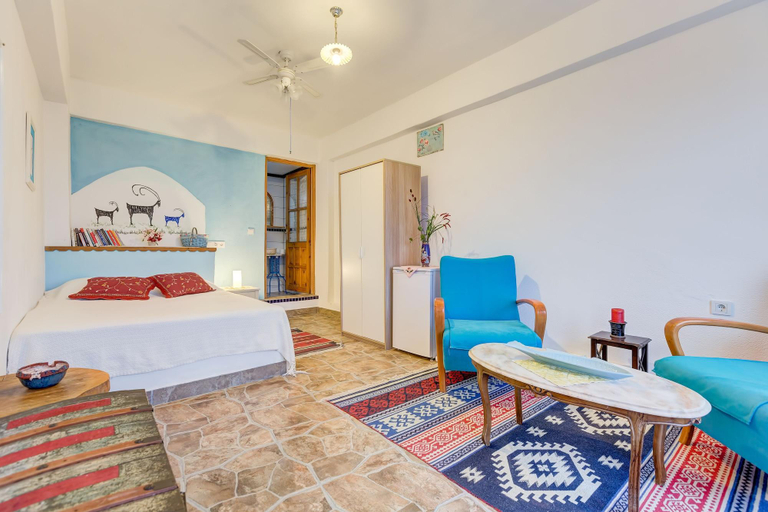 Bedroom 5, Mavi Keci Otel, Karaburun