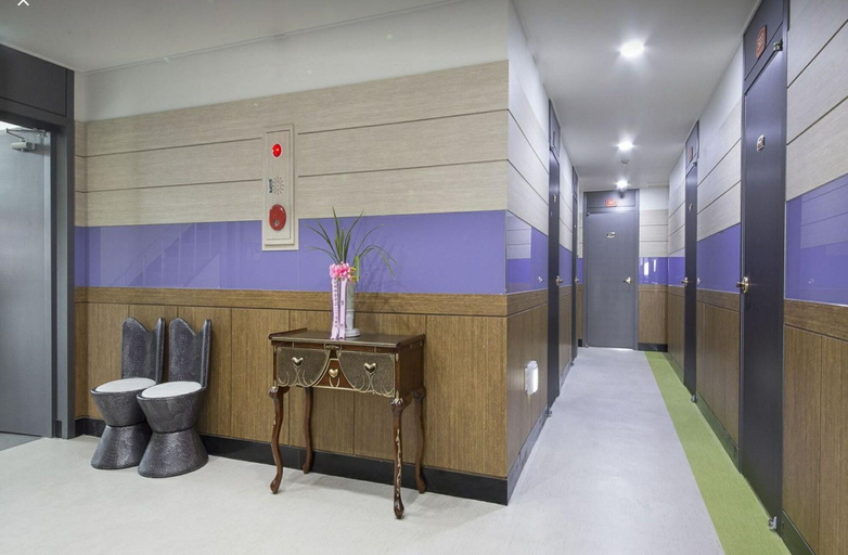Public Area 3, Golden Park Hotel, Jeju