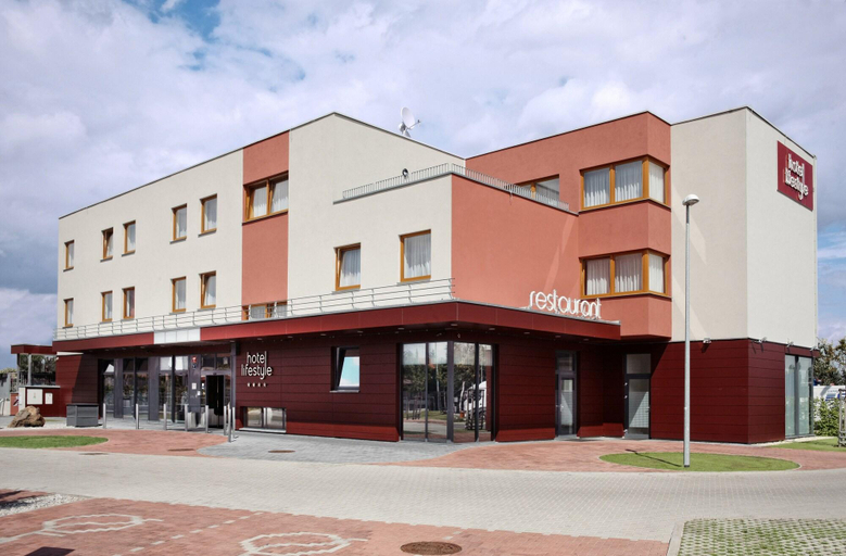 Exterior & Views 2, Lifestyle Hotel, Praha 12