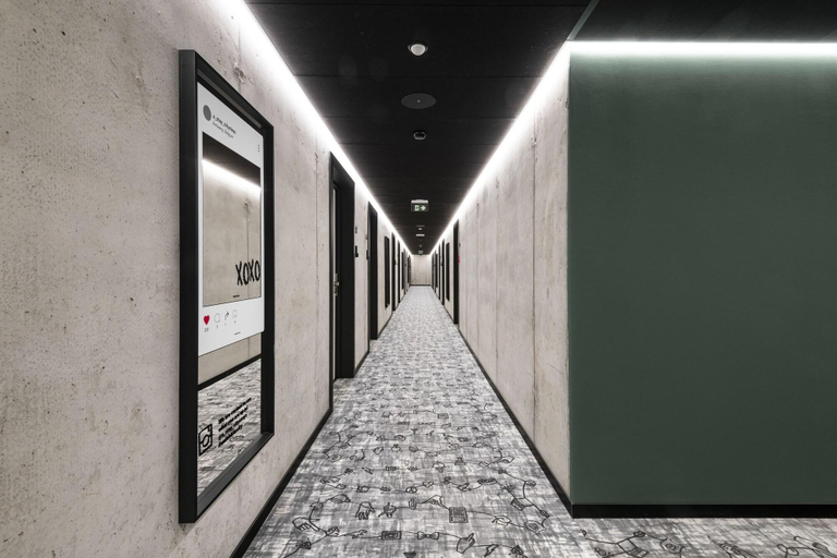 Public Area 2, A-STAY Antwerpen, Antwerpen