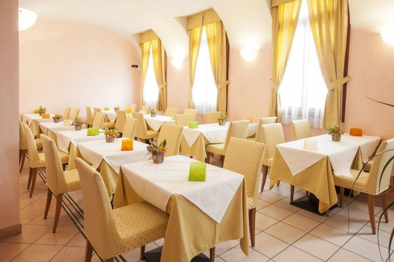 Food & Drinks 5, Hotel Vecchio Municipio, Treviso