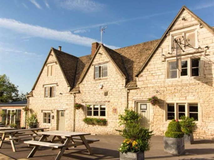 Exterior & Views 3, The Bell Inn, Gloucestershire