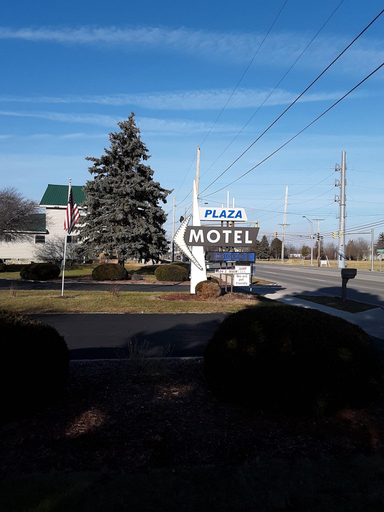 Public Area, The Plaza Motel, Williams