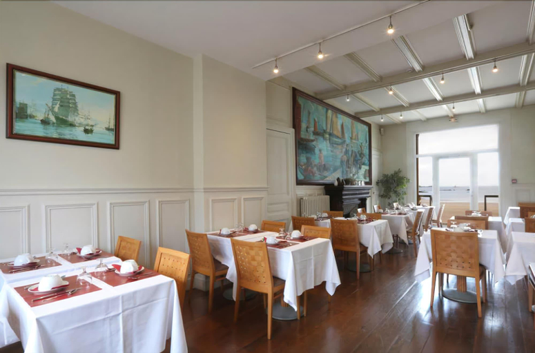 Food & Drinks 5, Hotel Alba, Ille-et-Vilaine