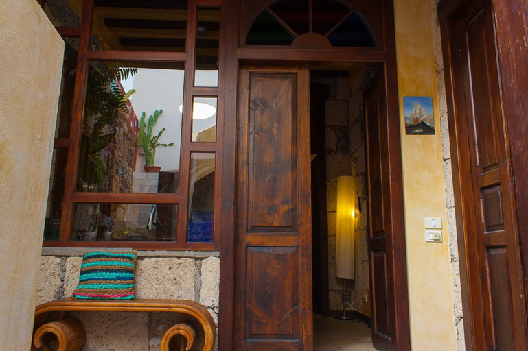 Public Area 2, Casa Luna, Las Palmas