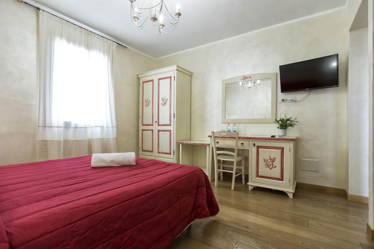 Bedroom 5, Morpheo Rooms, Sassari