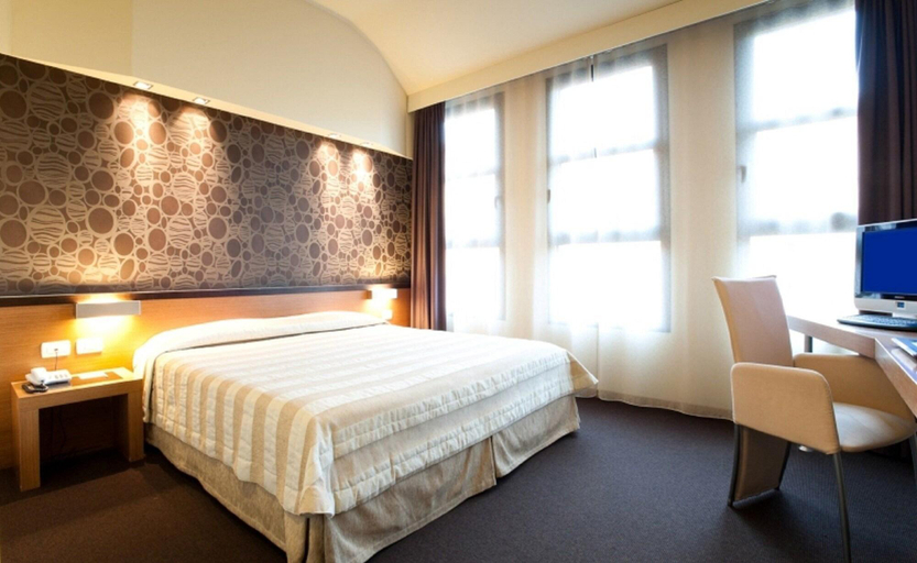 Bedroom 3, Hc3 Hotel, Bologna