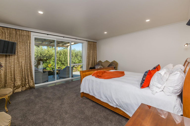 Bedroom 4, Te Whare Ma, Far North