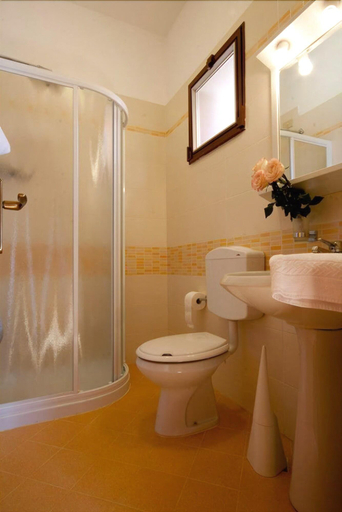 Bathroom 4, Hotel Del Corso, Venezia