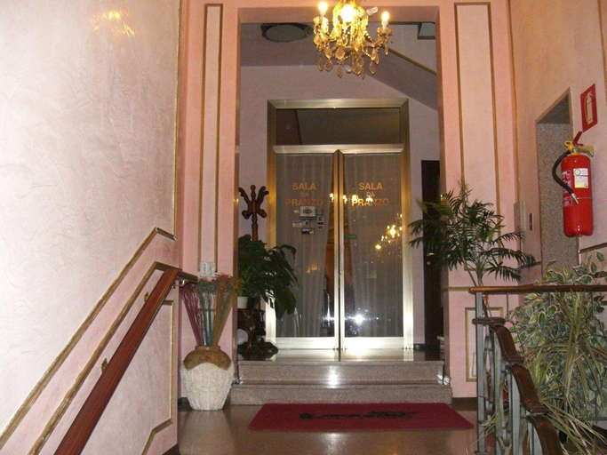Public Area, Albergo Parmigiano, Novara