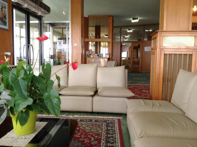 Public Area, Hotel Quadrifoglio, Ferrara