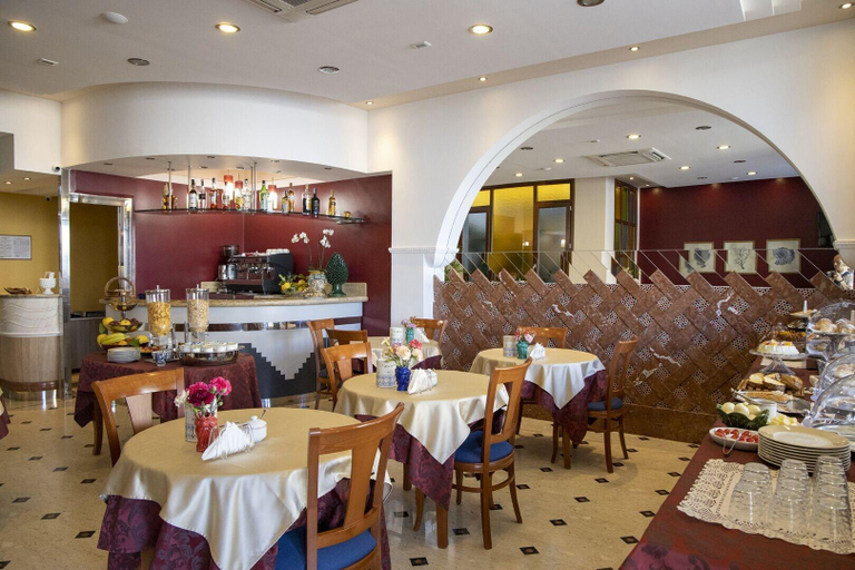 Food & Drinks 5, Hotel Riva Del Sole, Trapani