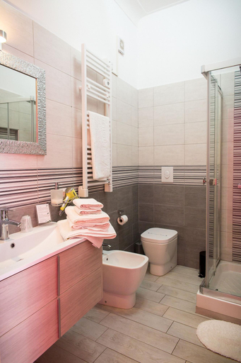 Bathroom 4, Colors B&B, Palermo