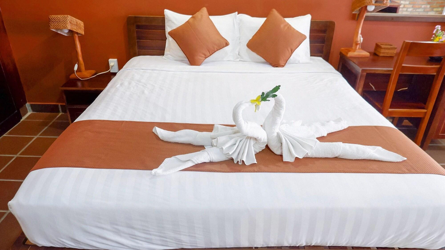 Bedroom 4, Ananas Family Hotel - Pool Terrace, Phú Nhuận