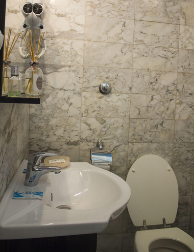 Bathroom 4, Hotel La Maison Delle Terme, Rome