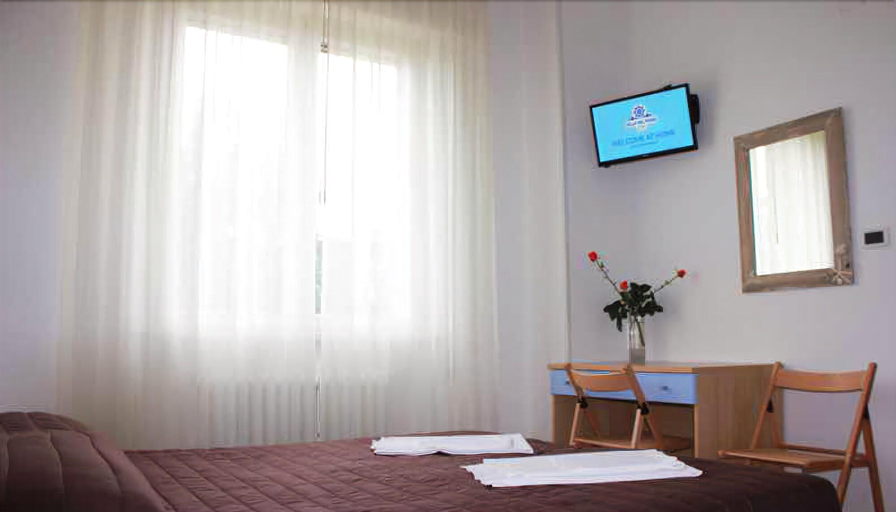 Bedroom 3, Hotel Villa del Mare, Ancona