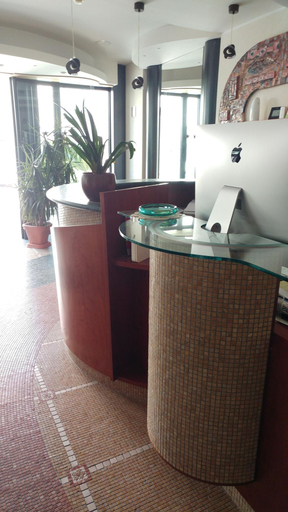 Public Area 2, Hotel La Perla, Teramo